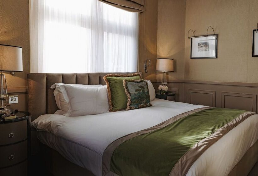 小型套房, Althoff St James S Hotel & Club London