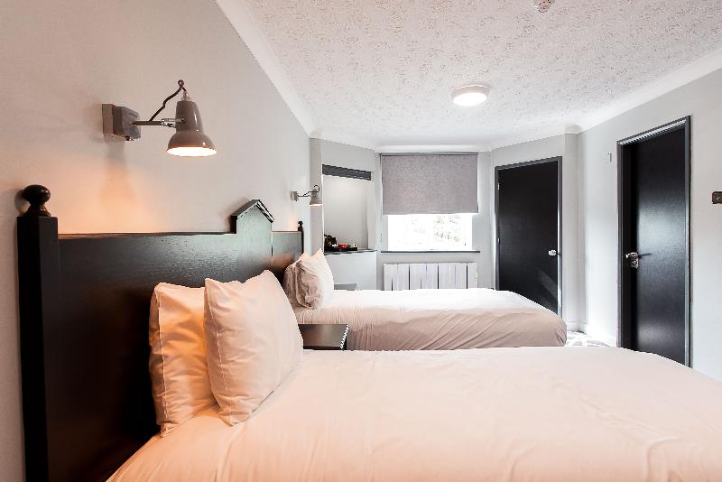 Номер Стандарт, Village Hotel Liverpool