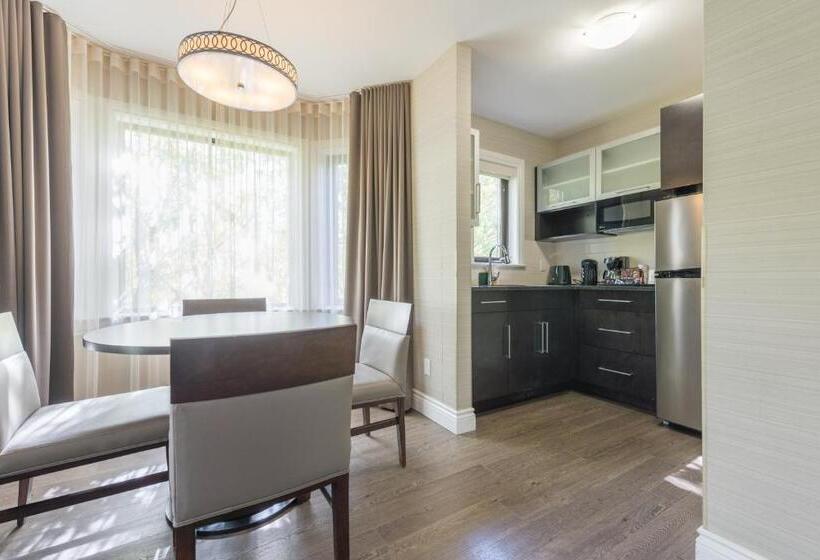 Студио Стандарт Кровать Кинг, Ramada By Wyndham Ottawa On The Rideau
