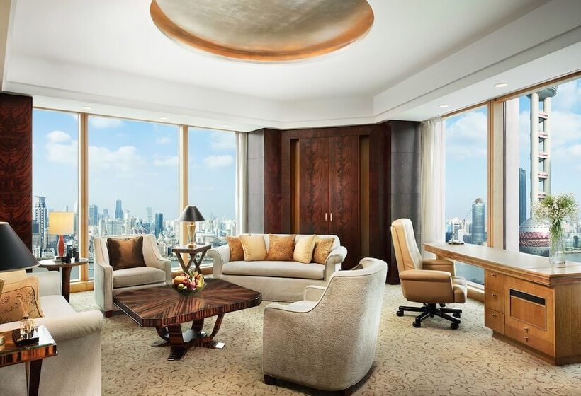 سوئیت پریمیوم, Pudong Shangrila, Shanghai