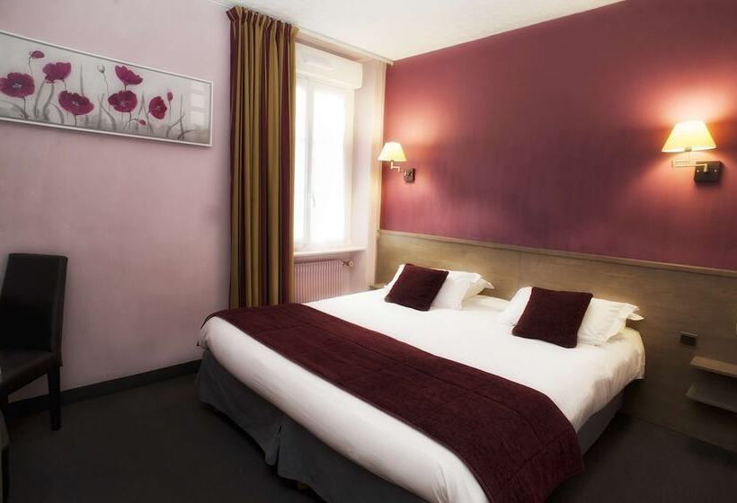 Номер Superior, Brit Hotel Le Surcouf