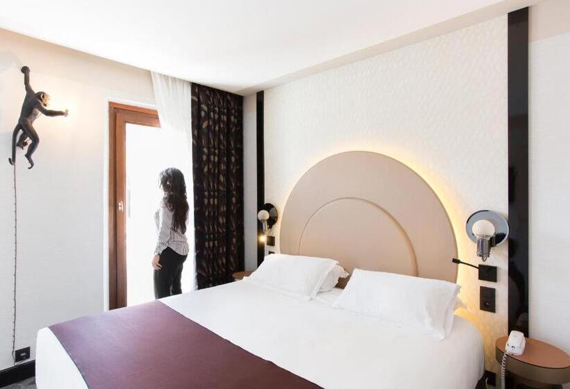 اتاق کلاسیک, Cannes Centre Univers