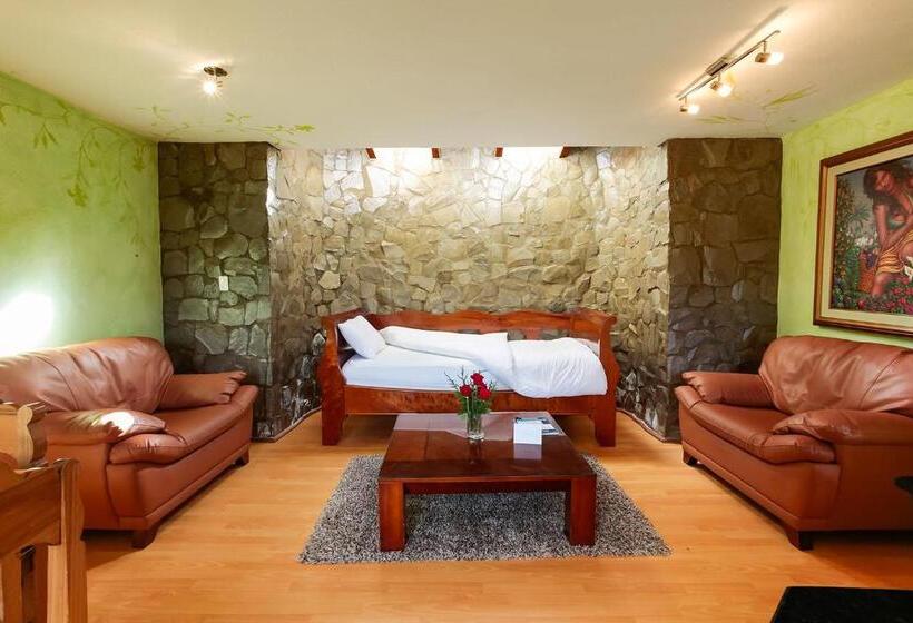 Люкс Вид на Город, Luna Volcán, Adventure Spa   Formerly Luna Runtún