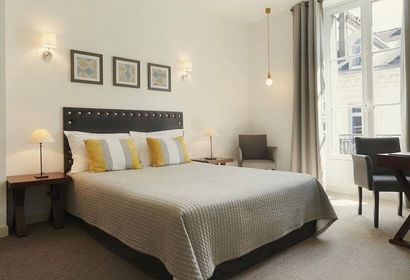 Номер Superior, Hôtel Bristol Pau