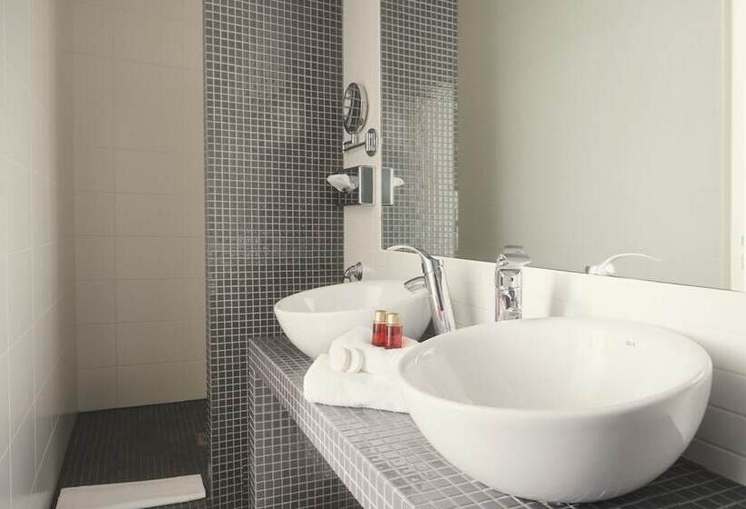 Номер Superior, Hôtel Bristol Pau