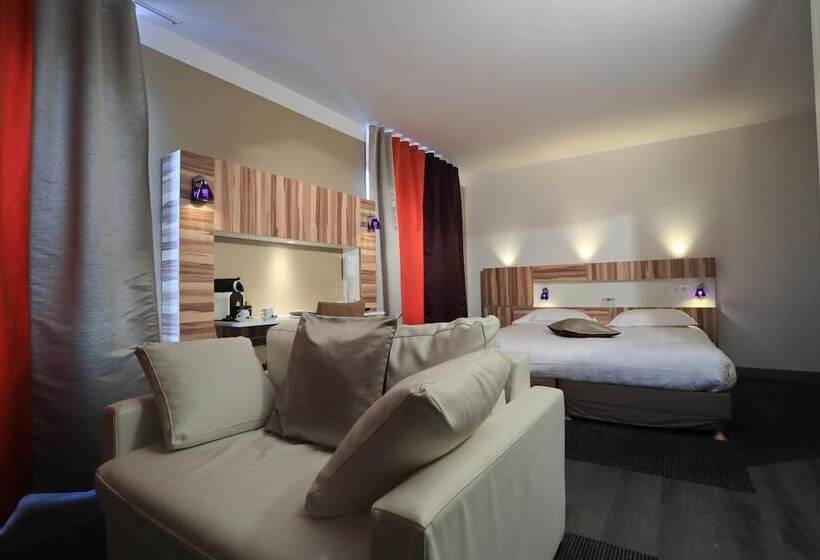 Номер Superior, The Originals Boutique, Grand Hôtel Saintpierre, Aurillac