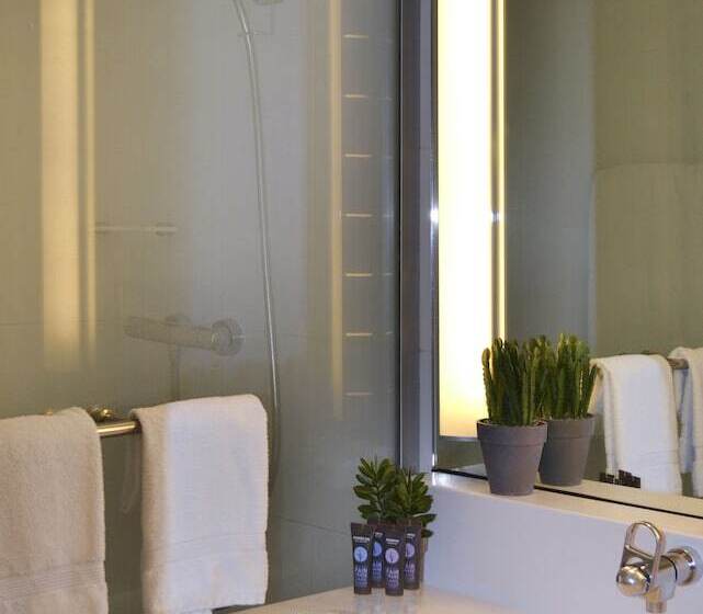 Номер Executive, Novotel Bordeaux Mérignac