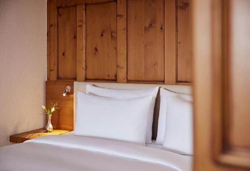 Стандартный Номер Кровать Кинг, Lindner Hotel Oberstaufen Parkhotel, Part Of Jdv By Hyatt