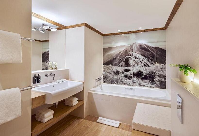 Люкс Вид на Горы, Lindner Hotel Oberstaufen Parkhotel, Part Of Jdv By Hyatt