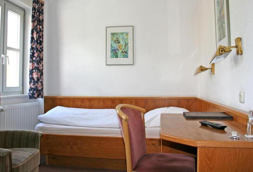 Номер Стандарт Индивидуальный, Pelli Hof Rendsburg By Tulip Inn