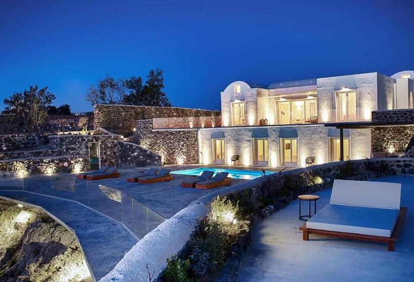 غرفة قياسية مزوَّدة بجاكوزي مطلة على البحر, Vedema, A Luxury Collection Resort, Santorini