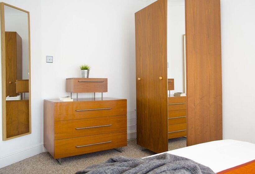 Апартаменты 2 Спальни, Camden Market Apartments