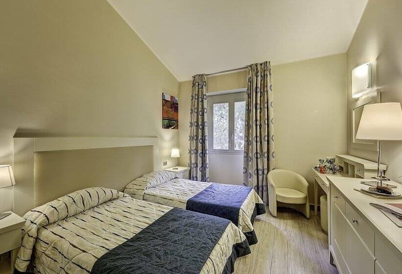 Triple Room Sea View, Ariston And Palazzo Santa Caterina