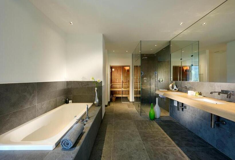 Люкс с Балконом, Dolomitengolf Suites