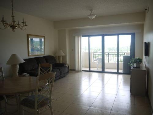 اتاق استاندارد با چشم‌انداز, Aquarius Beach Tower
