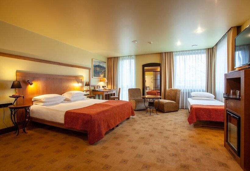 Habitación Estándar, Best Western Santakos
