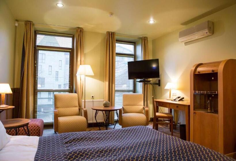 Habitación Estándar Cama King, Best Western Santakos