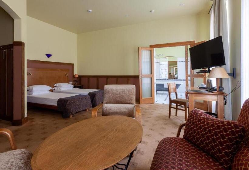 Suite Cama King, Best Western Santakos