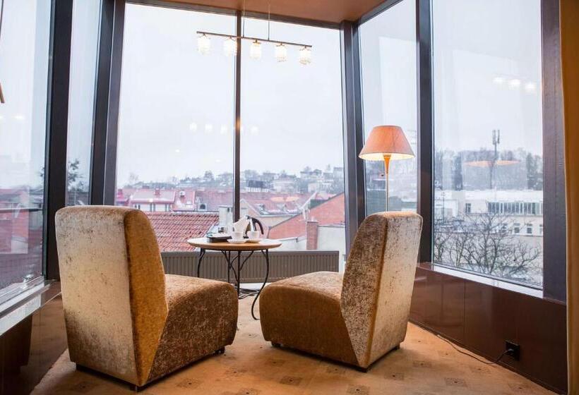 Suite Cama King, Best Western Santakos