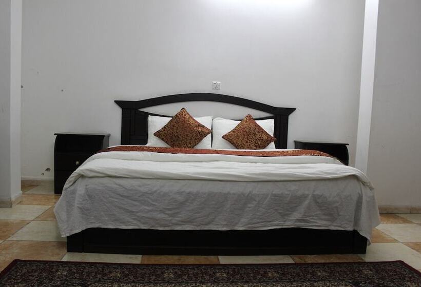 Апартаменты 2 Спальни, Al Eairy Furnished Apartments Al Baha 3