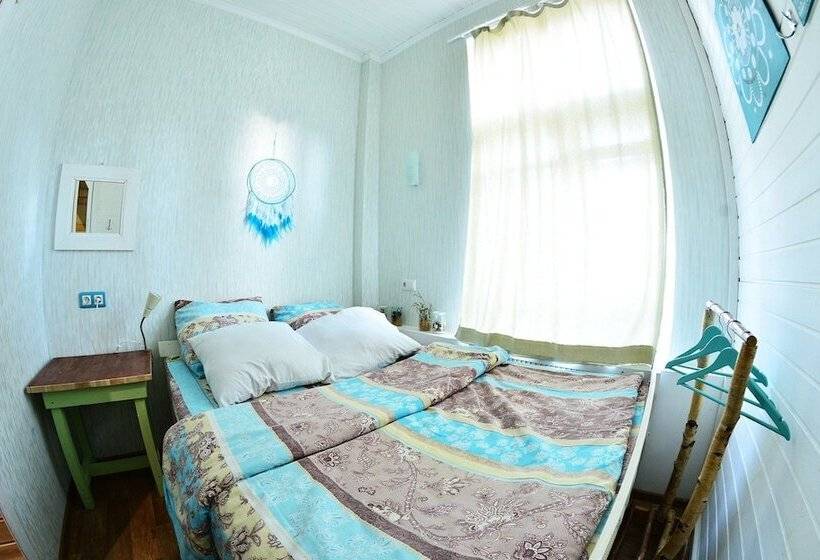 اتاق استاندارد, Good News Hostel