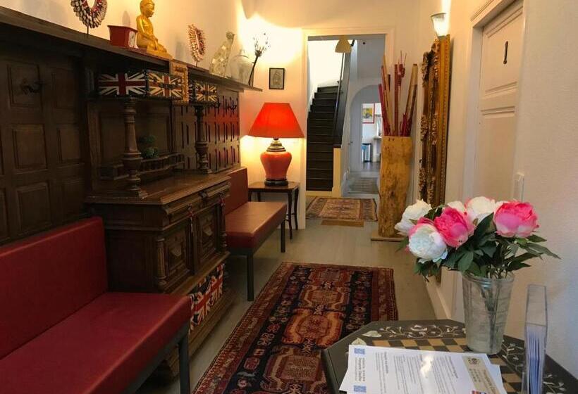 スタンダードシングルルーム, Victorian Lodge