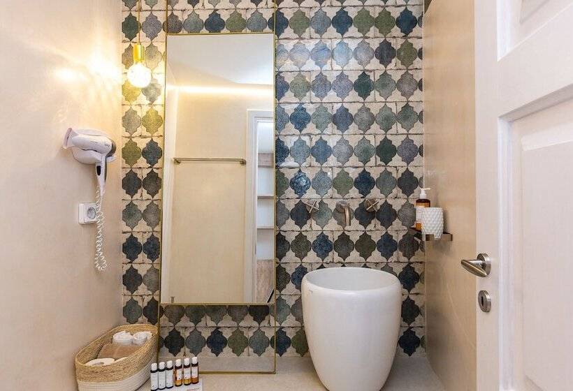 جناح سرير كينج, Neratze Hammam Suites
