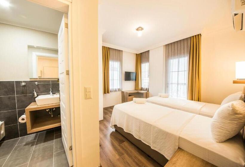 스탠다드 스튜디오, Dekatria Rooms&aparts