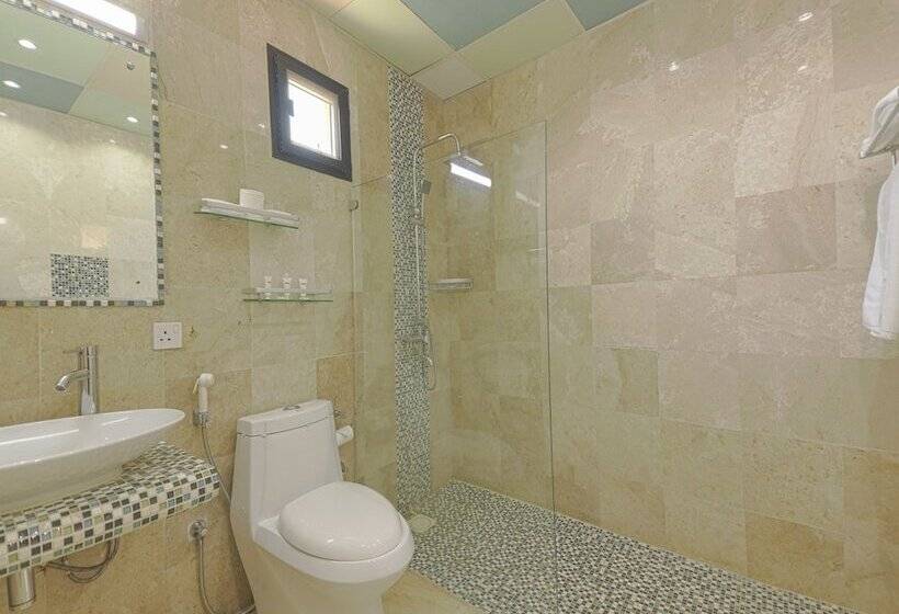 اتاق خانوادگی, Capital O133 Al Sawadi Beach Resort & Spa