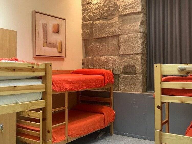 اتاق استاندارد با سرویس بهداشتی مشترک, Hostel Entresueños Logroño