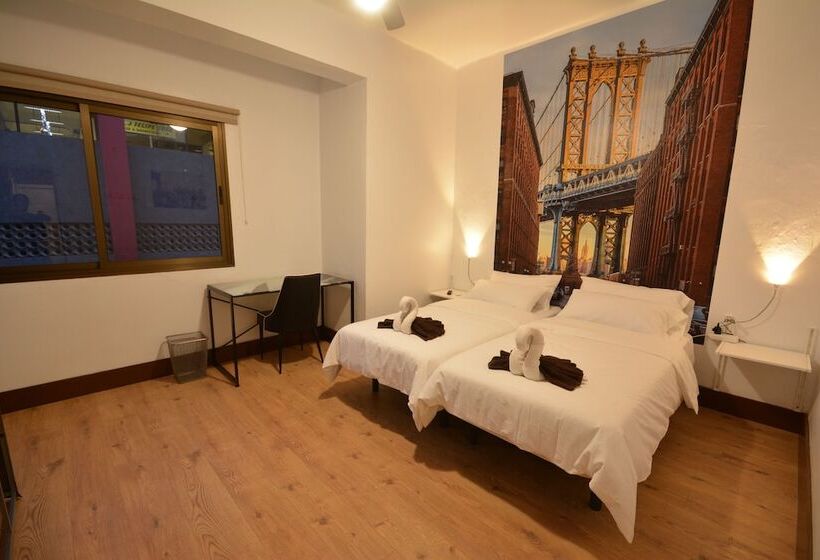 اتاق استاندارد با سرویس بهداشتی مشترک, City Room Las Palmas