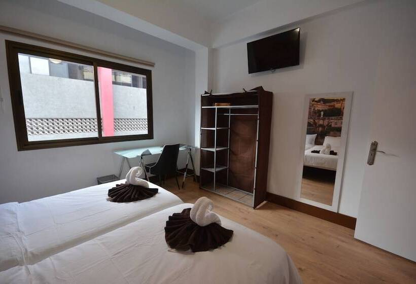 اتاق استاندارد با سرویس بهداشتی مشترک, City Room Las Palmas