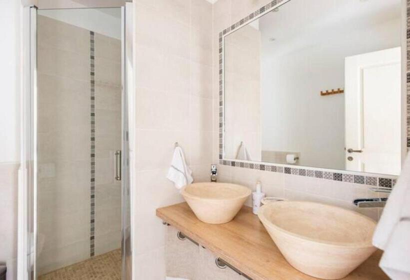Family Suite, B&b Des Histoires D Anges   Côté Jardin   Accueil Vélo