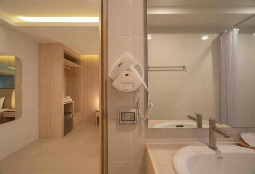 اتاق سوپریور با چشم‌انداز شهر, Bedline Hotel   Sha Certified