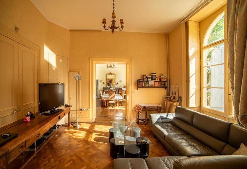 Дом 1 Спальня, Chambre D Hotes La Maison De Maître