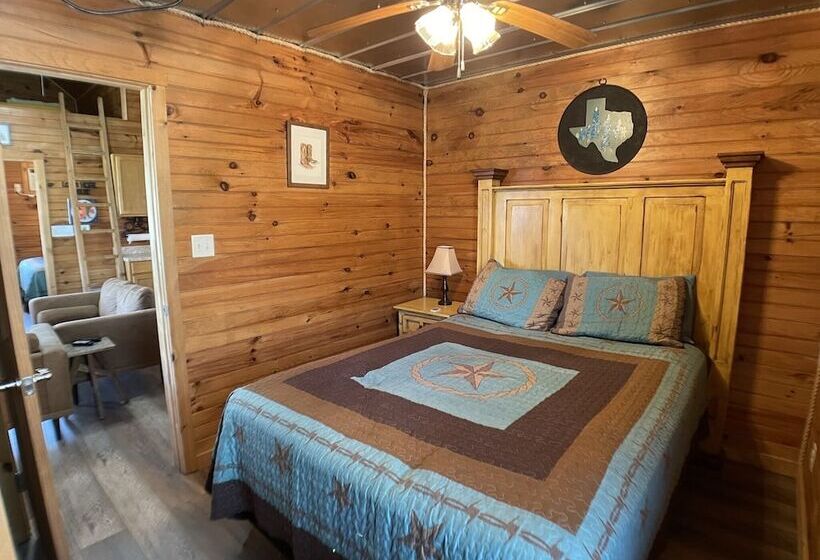 کابین, Walnut Canyon Cabins