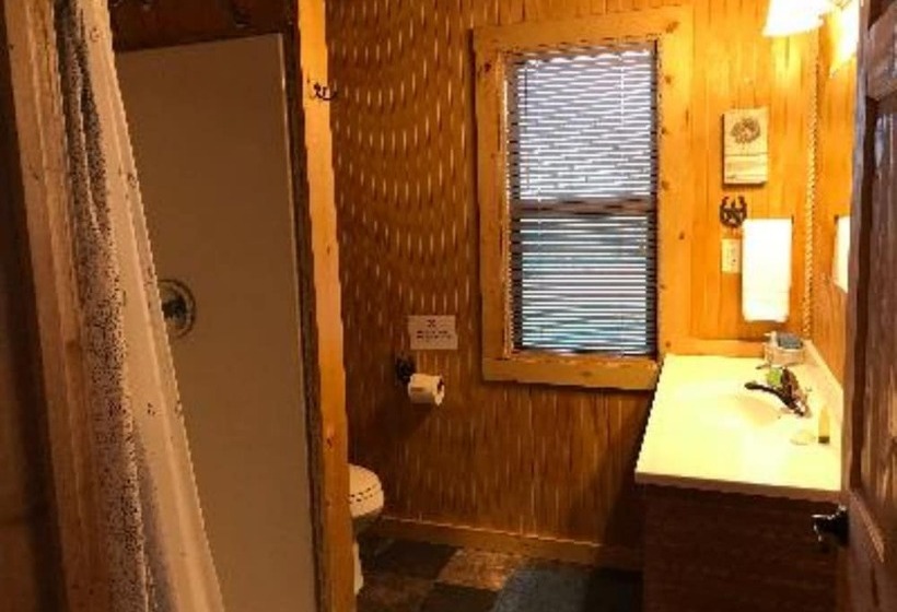 کابین, Walnut Canyon Cabins