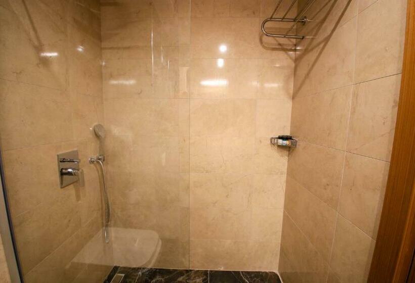 디럭스 룸, Aymi̇ra Hotel & Spa