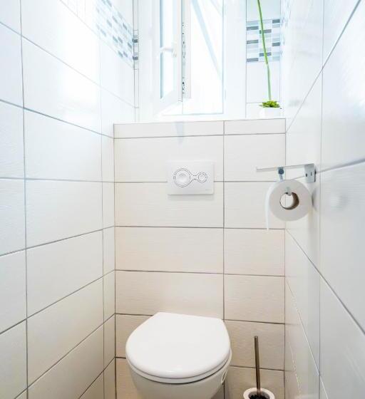 Номер Стандарт Вид на Сад, La Maison Jaffran, Suite En Ville