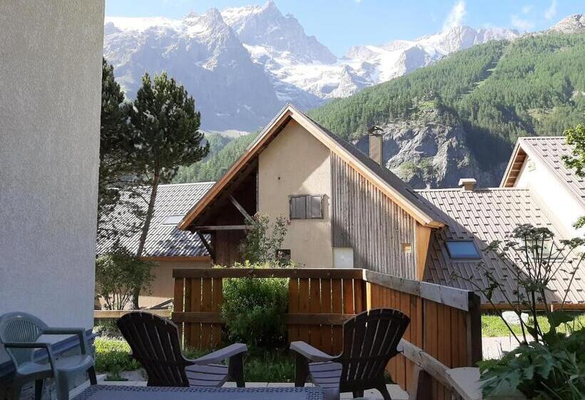 Апартаменты 1 Спальня с Видом, Locations Appartements & Chalets   Village Piéton, Vue Glaciers