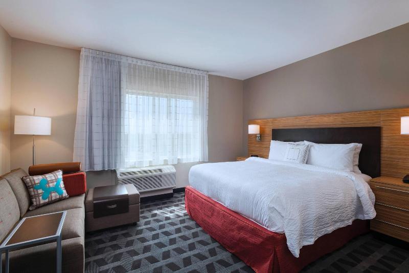 Standard Studio King Bed, Towneplace Suites By Marriott Dallas Dfw Airport North/irving