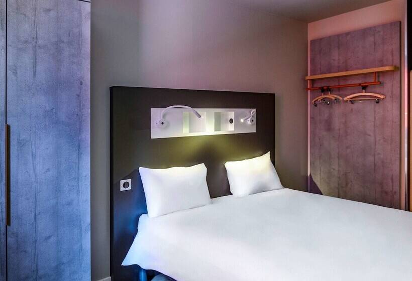 Номер Стандарт Трехместный, Ibis Budget Saintetienne Centre Gare Chateaucreux