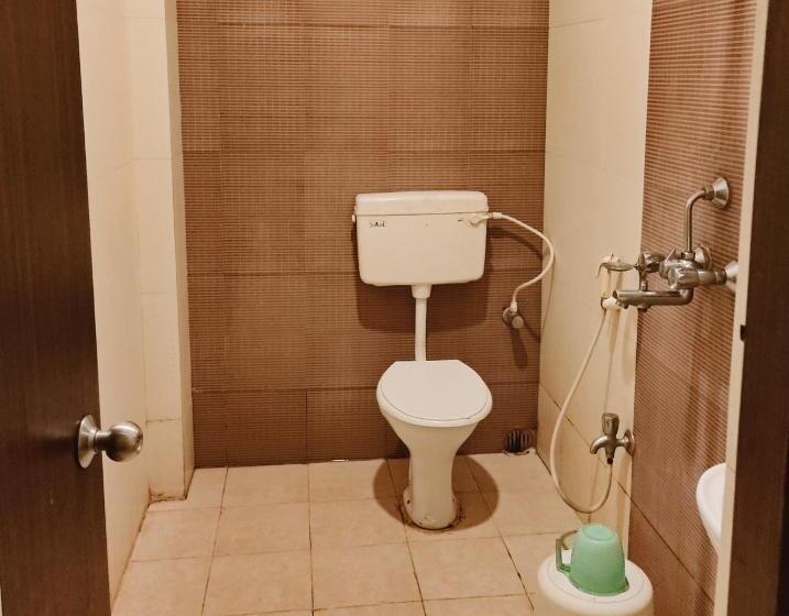 اتاق سوپریور با تخت بزرگ, Sun City