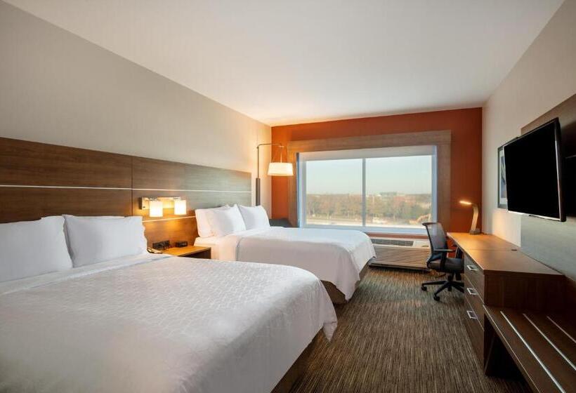 Номер Стандарт, Holiday Inn Express & Suites   Beloit, An Ihg