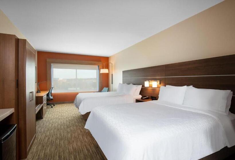 Номер Стандарт Адаптированный для Инвалидов, Holiday Inn Express & Suites   Beloit, An Ihg