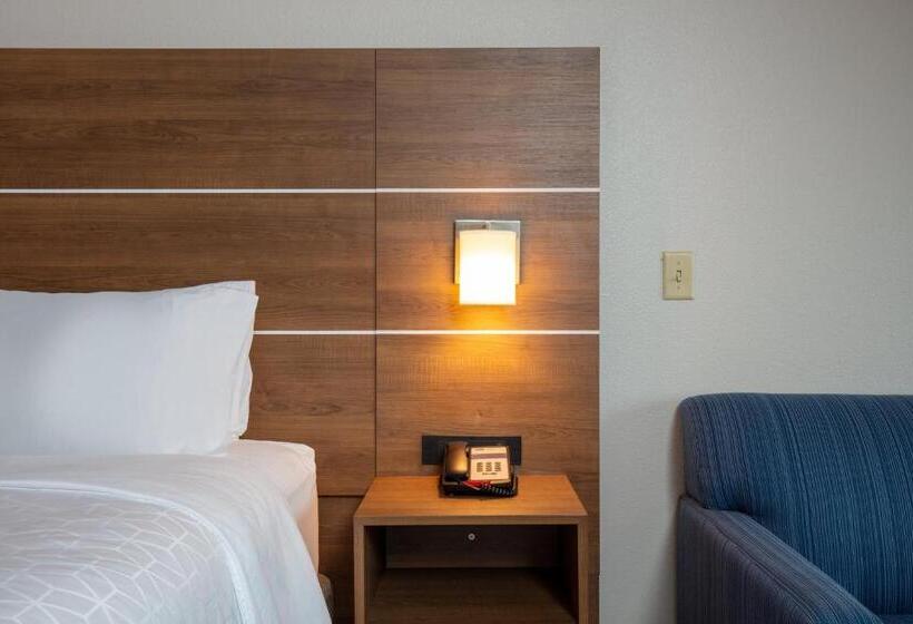 Номер Стандарт, Holiday Inn Express & Suites   Beloit, An Ihg