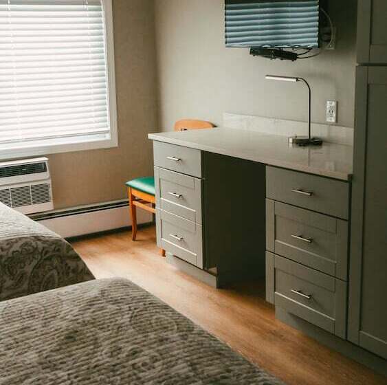 Номер Стандарт, Atlantic Motel
