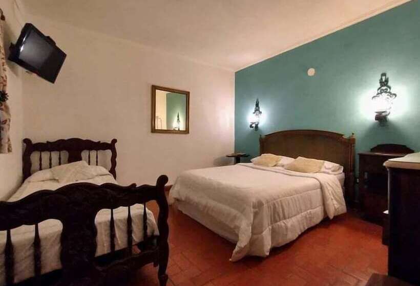 Трехместный Номер Классика, Posada Don Salvador