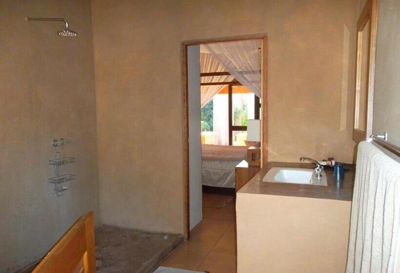Номер Стандарт, Ku De Ta B&b