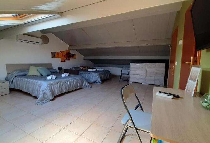 デラックスファミリールーム, B&b Alle Falde Dell'etna